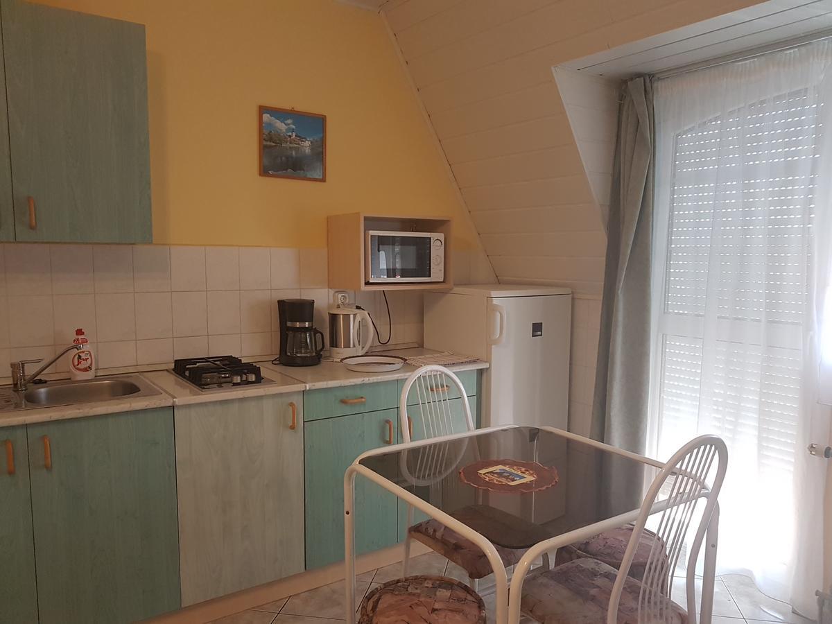 Richie Ii. Apartman Appartement Siófok Buitenkant foto